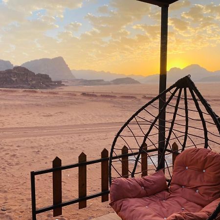 Star Guide Luxury Camp Wadi Rum Exterior foto
