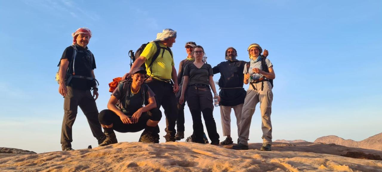 Star Guide Luxury Camp Wadi Rum Exterior foto