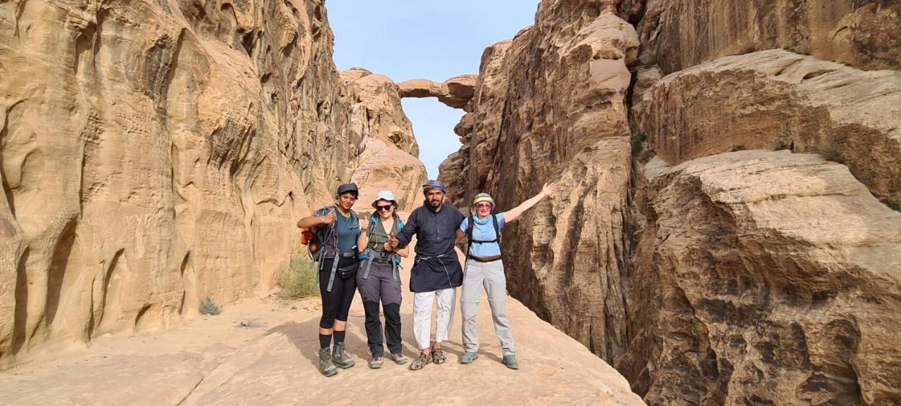 Star Guide Luxury Camp Wadi Rum Exterior foto