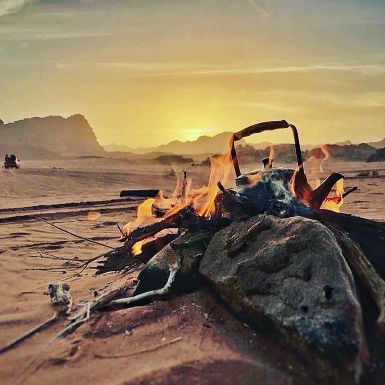 Star Guide Luxury Camp Wadi Rum Exterior foto
