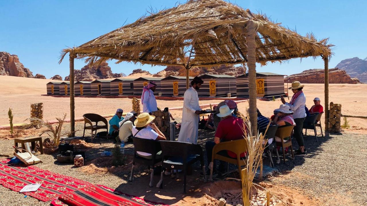 Star Guide Luxury Camp Wadi Rum Exterior foto