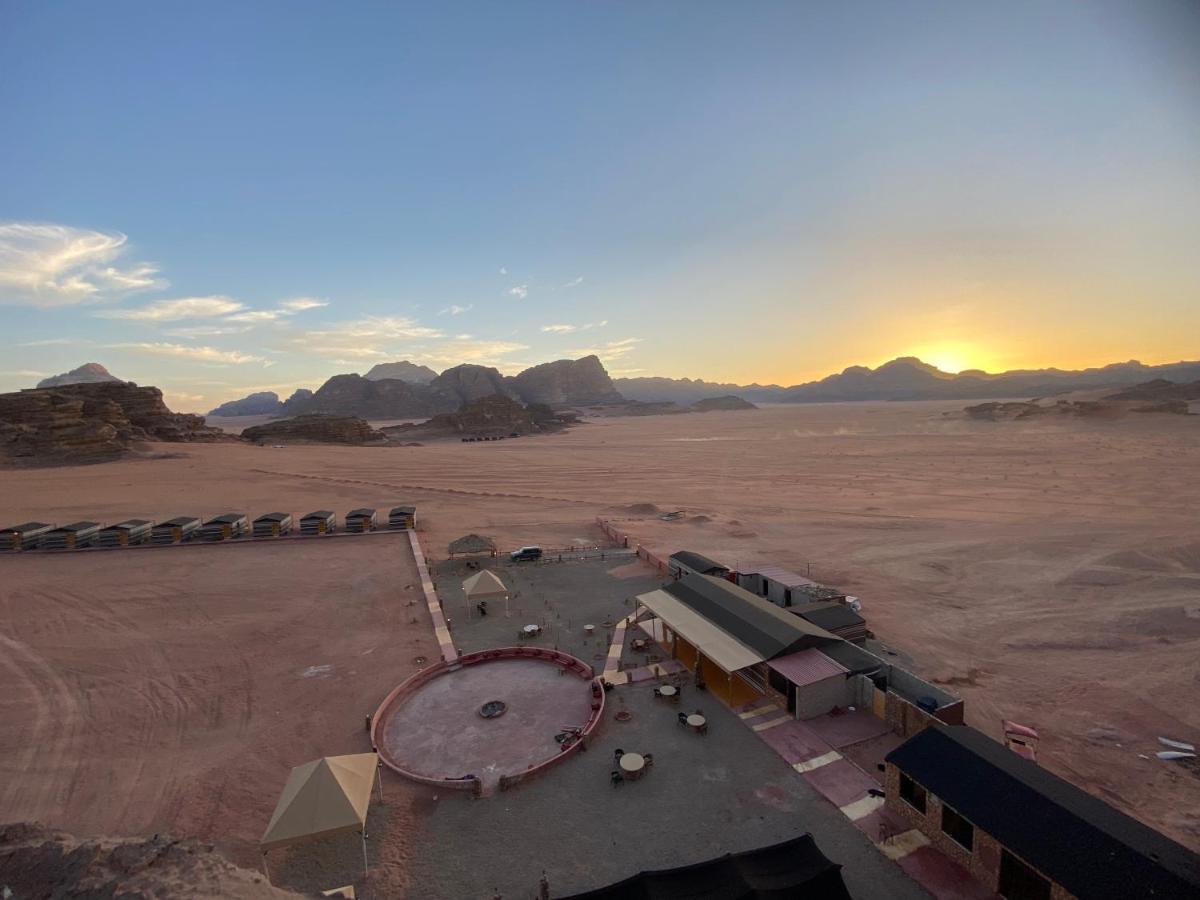Star Guide Luxury Camp Wadi Rum Exterior foto