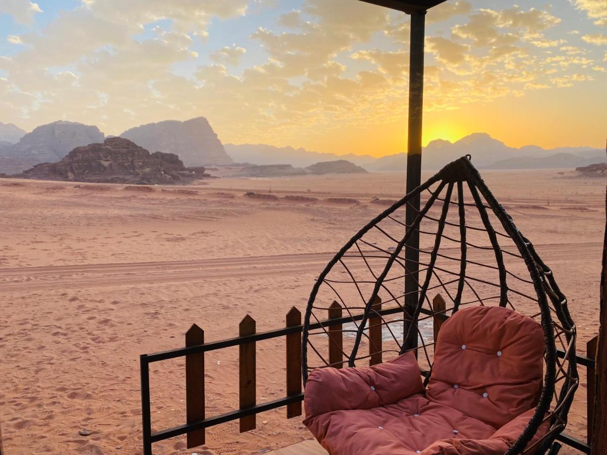 Star Guide Luxury Camp Wadi Rum Exterior foto